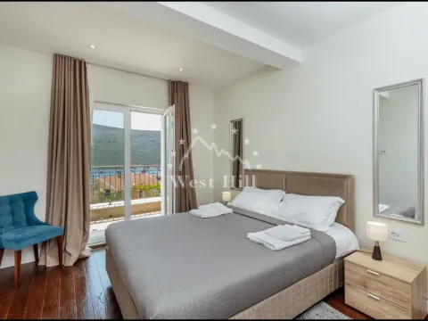 Sale, two bedroom apartment, 115m², Đenovići, Herceg Novi - image 17