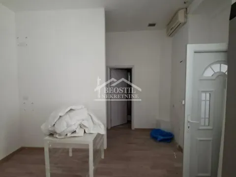 Izdavanje, poslovni prostor, 594m², Stari Grad, Beograd - image 11