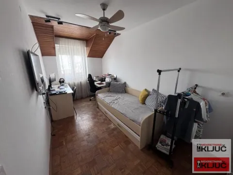 Sale, three bedroom apartment, 85m², Bulevar patrijarha Pavla, Novi Sad Sve Podlokacije - image 5