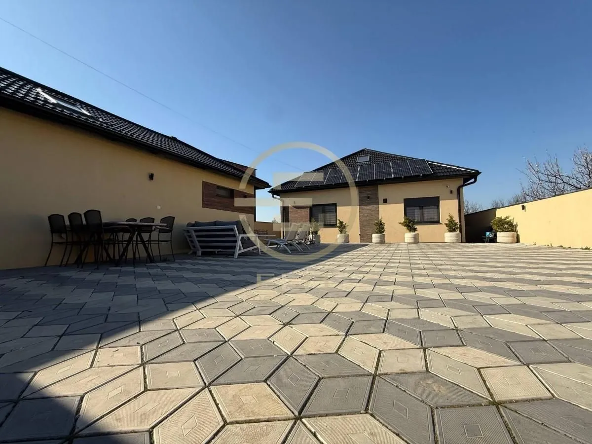 Sale, house, 165m², Petrovaradin, Novi Sad