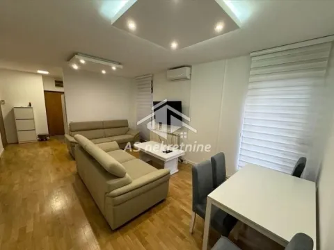 Izdavanje, stan, 80m², Vračar Hram, Vračar Sve Podlokacije - image 3