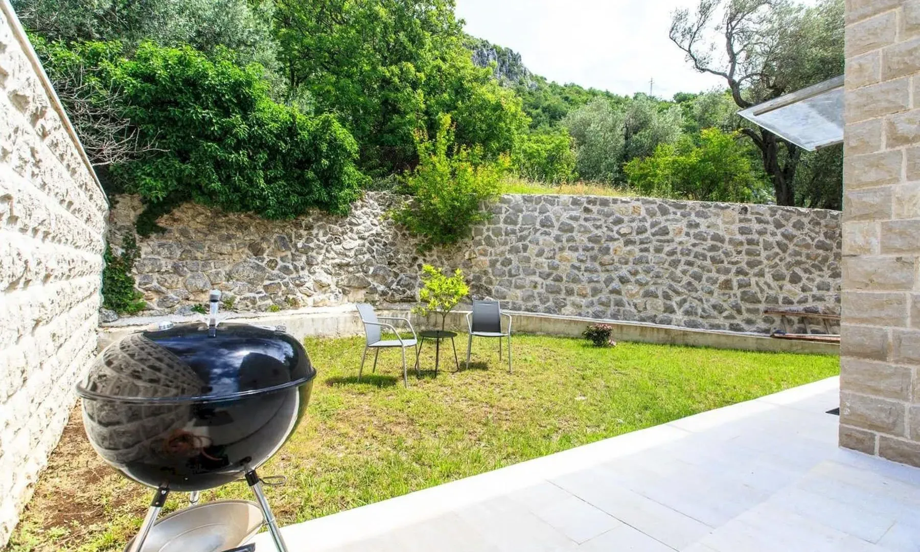 Rent, house, 270m², Rijeka Reževići, Budva