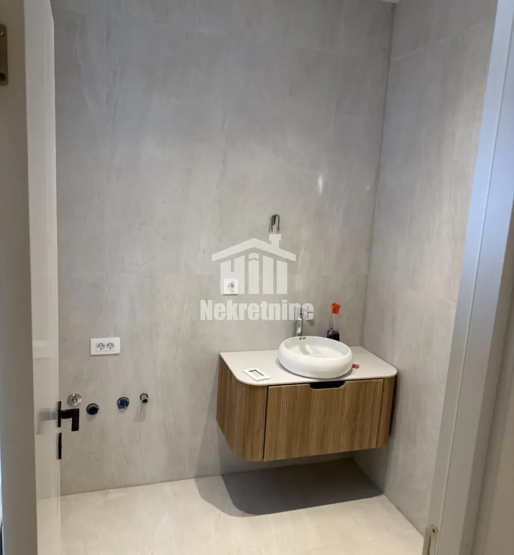 Sale, two bedroom apartment, 44m², Zemun Sve Podlokacije, Beograd