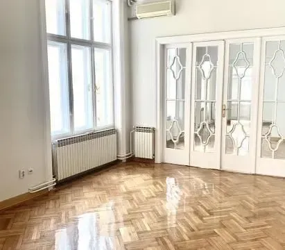 Izdavanje, poslovni prostor, 238m², Stari Grad, Beograd