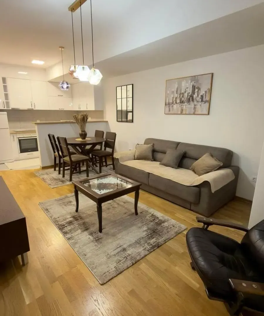 Izdavanje, jednosoban stan, 45m², Ljubović, Podgorica