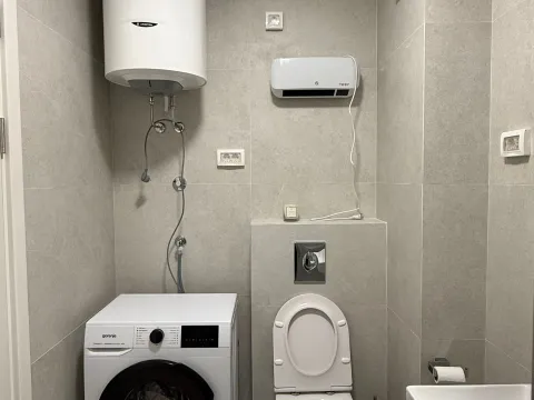 Rent, one bedroom apartment, 39m², Pobrežje, Podgorica - image 11