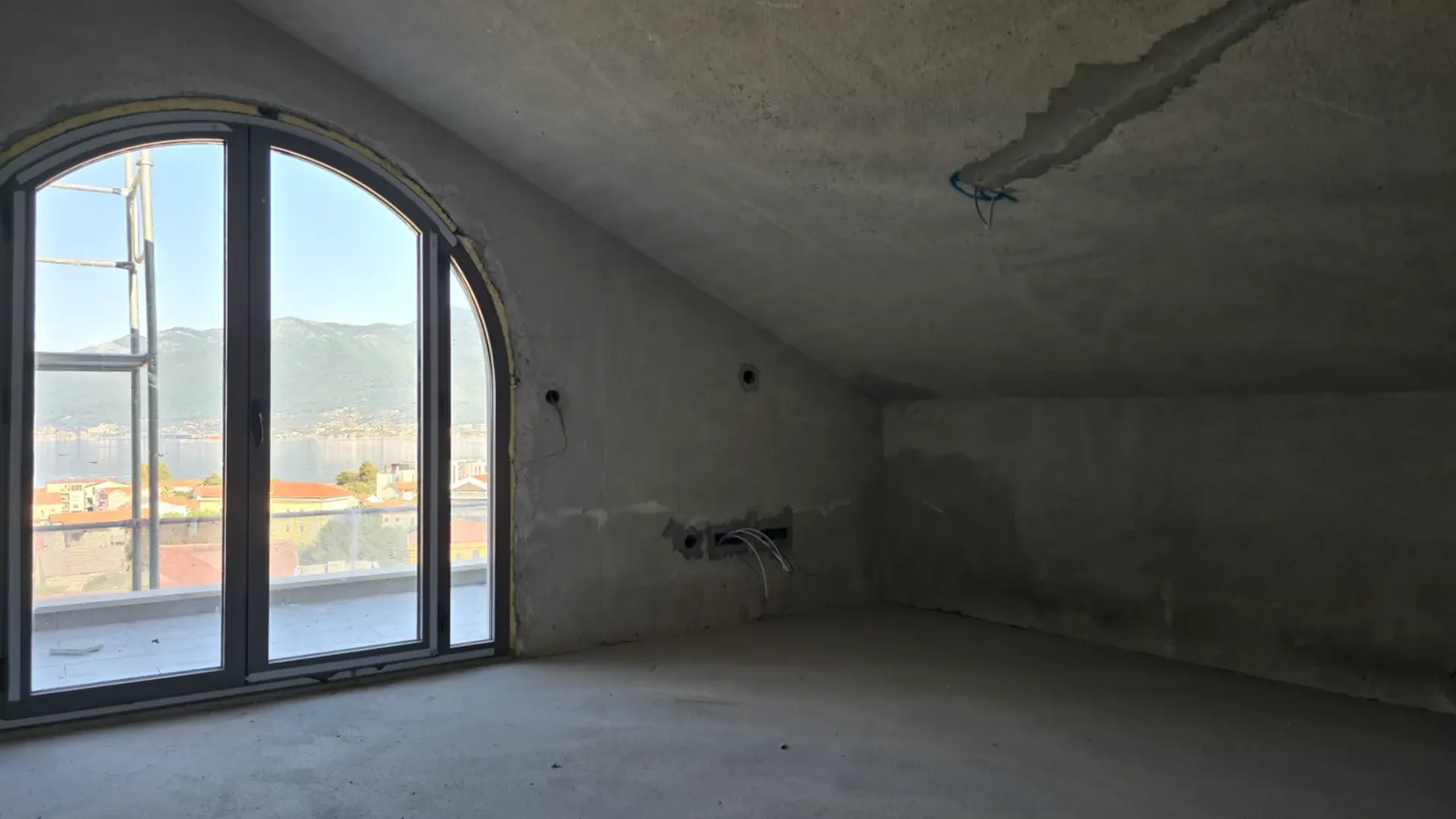 Prodaja, dvosoban stan, 51m², Donja Lastva, Tivat
