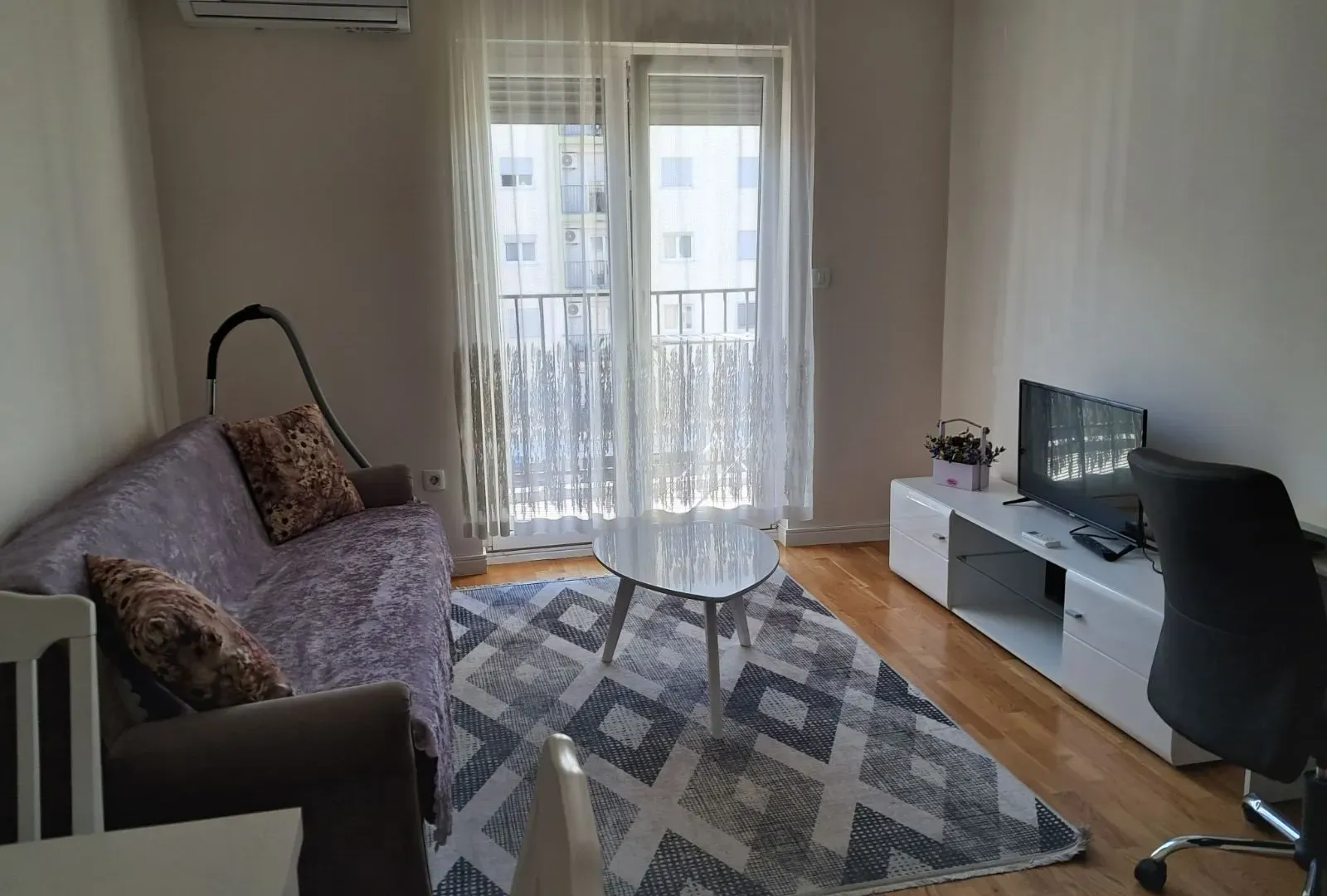 Rent, apartment, 40m², Podgorica, Crna Gora