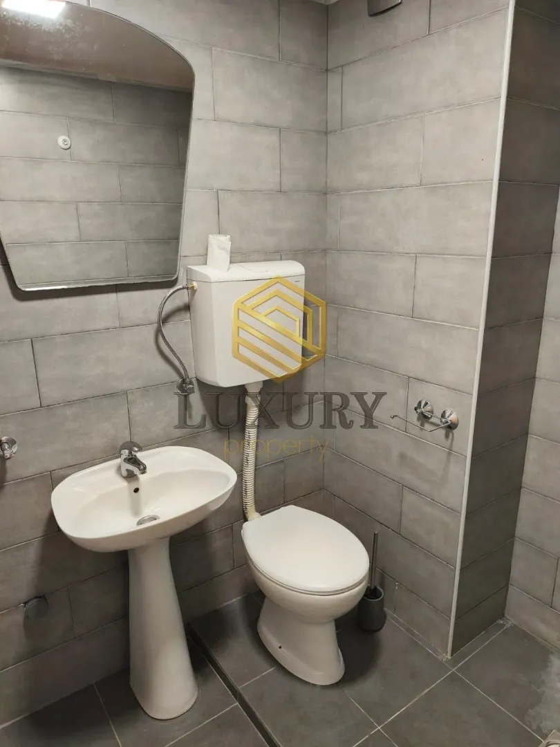 Rent, office space, 47m², Stari Aerodrom, Podgorica