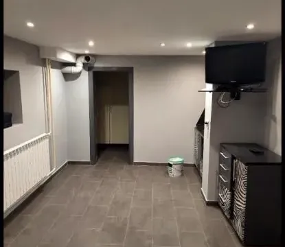 Rent, three bedroom apartment, 91m², Centar, Novi Sad - image 17