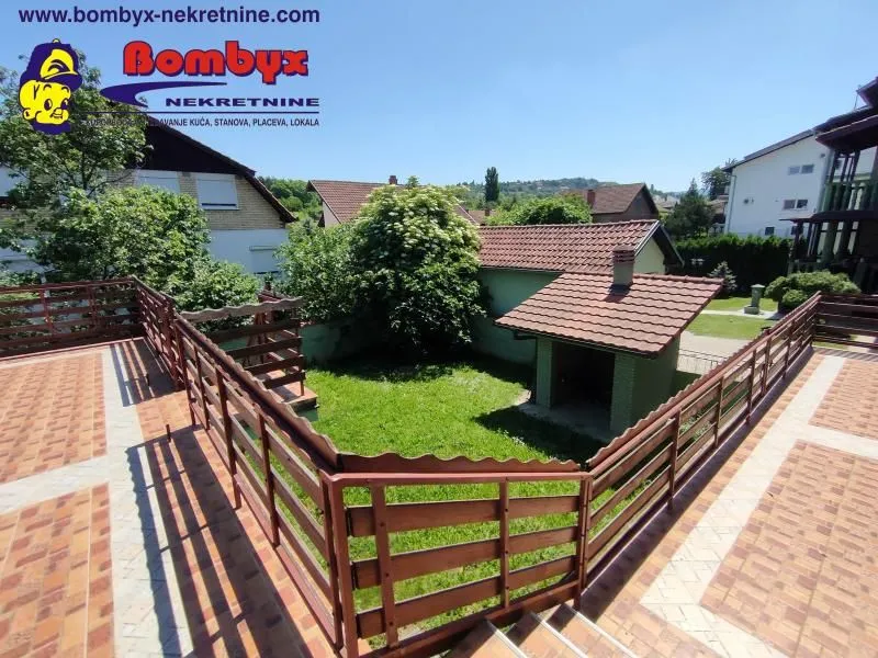 Prodaja, kuća, 330m², Sremska Kamenica, Petrovaradin