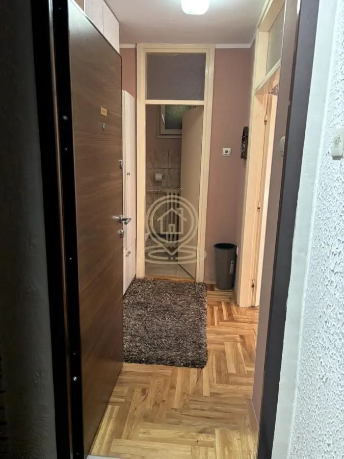 Prodaja, dvosoban stan, 49m², Rotkvarija, Novi Sad Sve Podlokacije