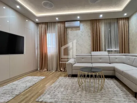 Izdavanje, garsonjera, 30m², Stara Varoš, Podgorica - image 5