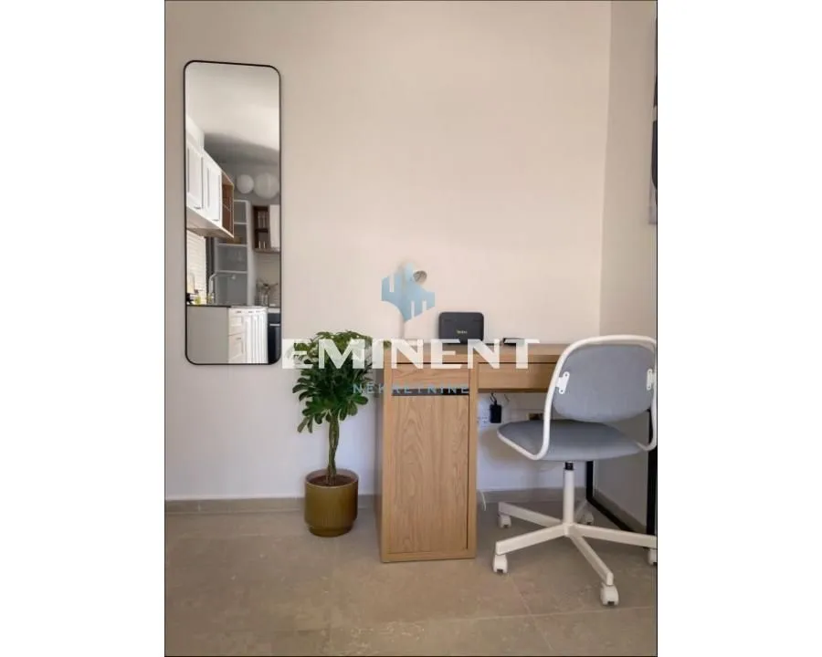 Rent, apartment, 40m², Kalenić Pijaca, Vračar Sve Podlokacije