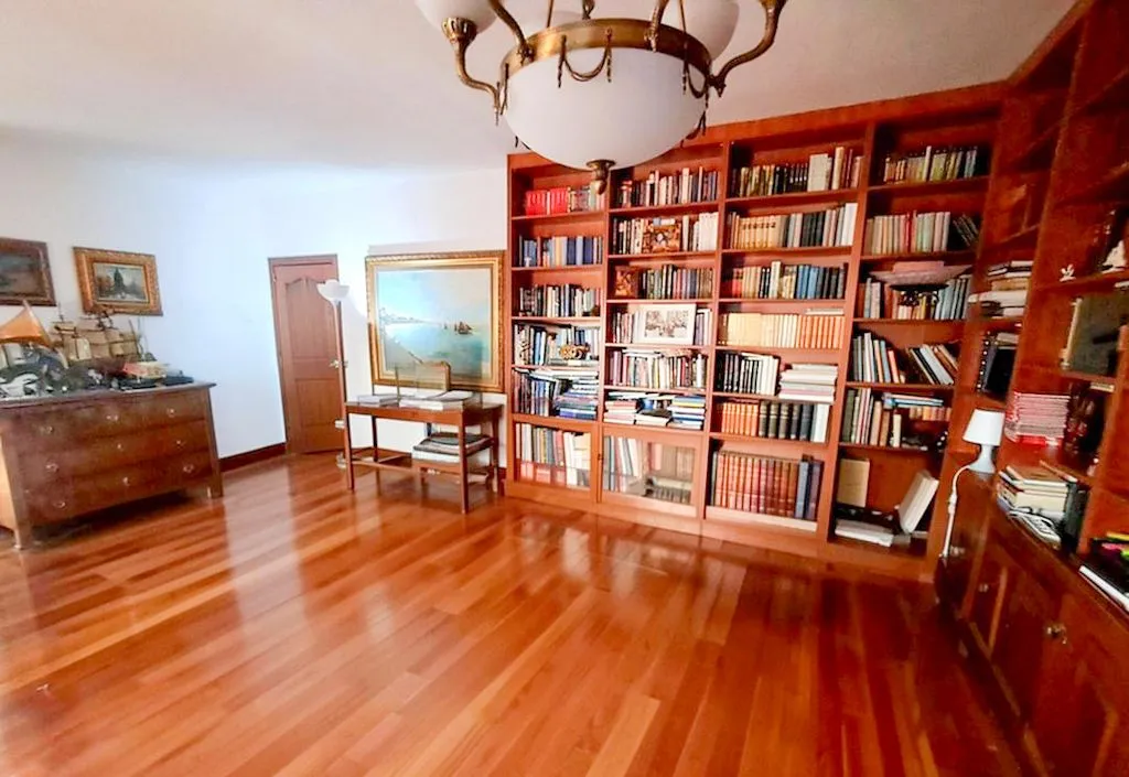 Sale, three bedroom apartment, 136m², Gorica C, Podgorica