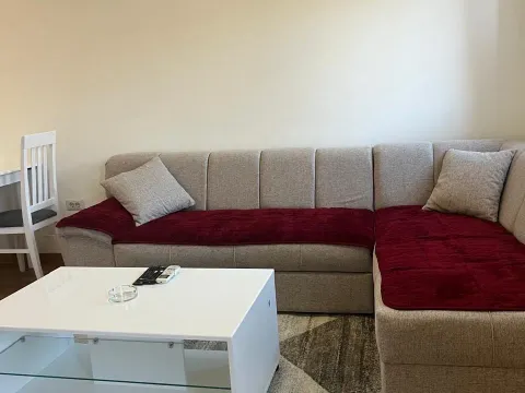 Izdavanje, jednosoban stan, 43m², City Kvart, Podgorica - image 11