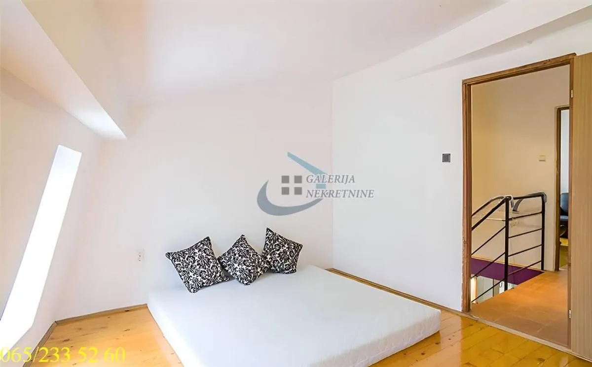 Prodaja, trosoban stan, 88m², Stari Grad, Beograd