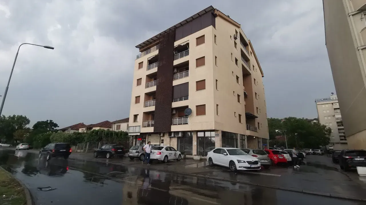 Izdavanje, poslovni prostor, 129m², Podgorica, Crna Gora