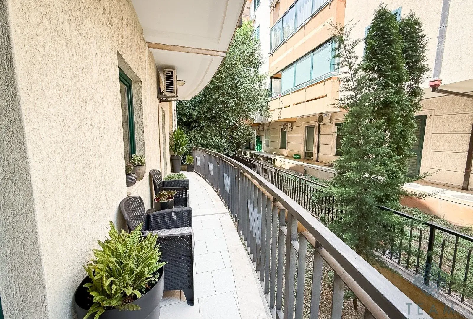 Izdavanje, trosoban stan, 100m², Gorica C, Podgorica
