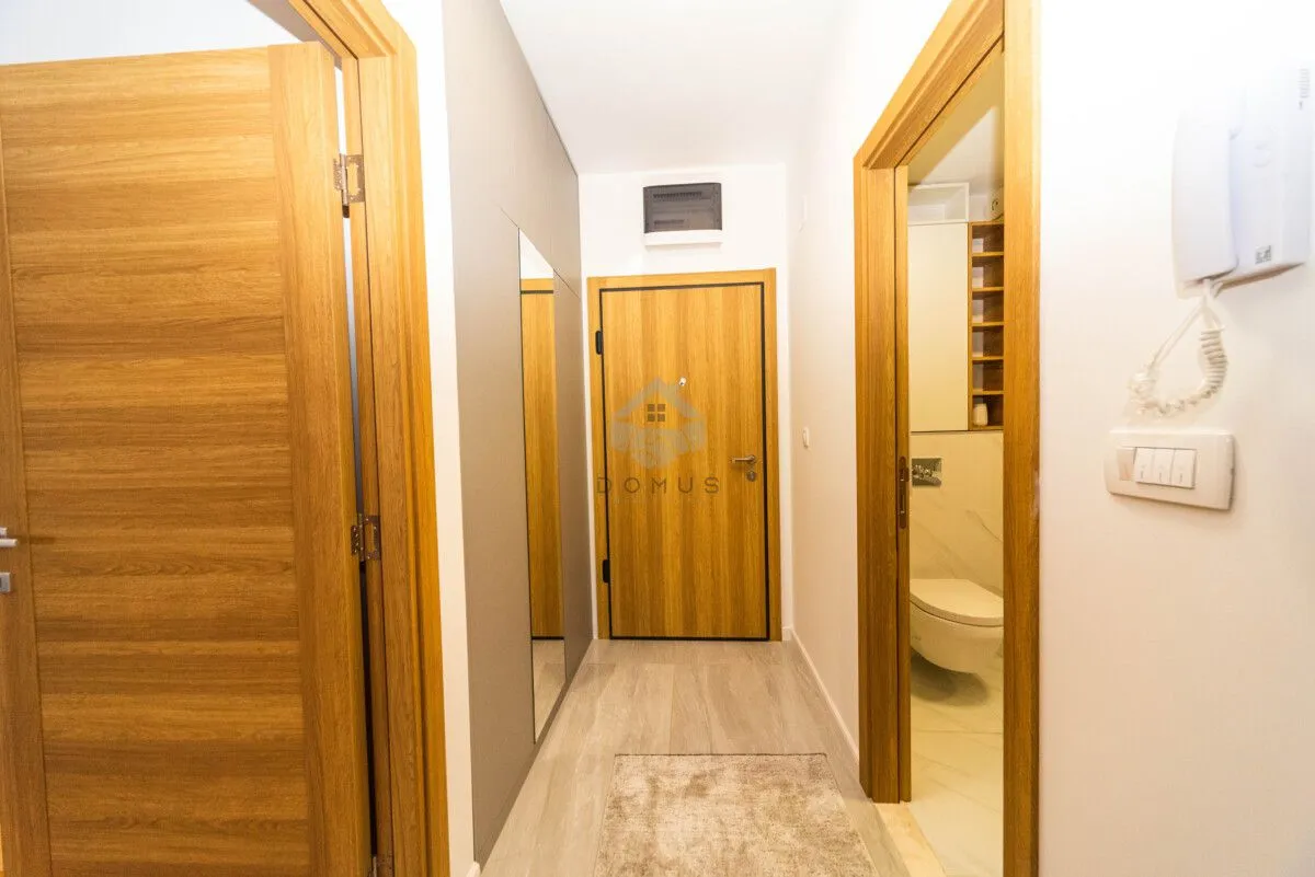 Izdavanje, jednosoban stan, 45m², New City, Podgorica