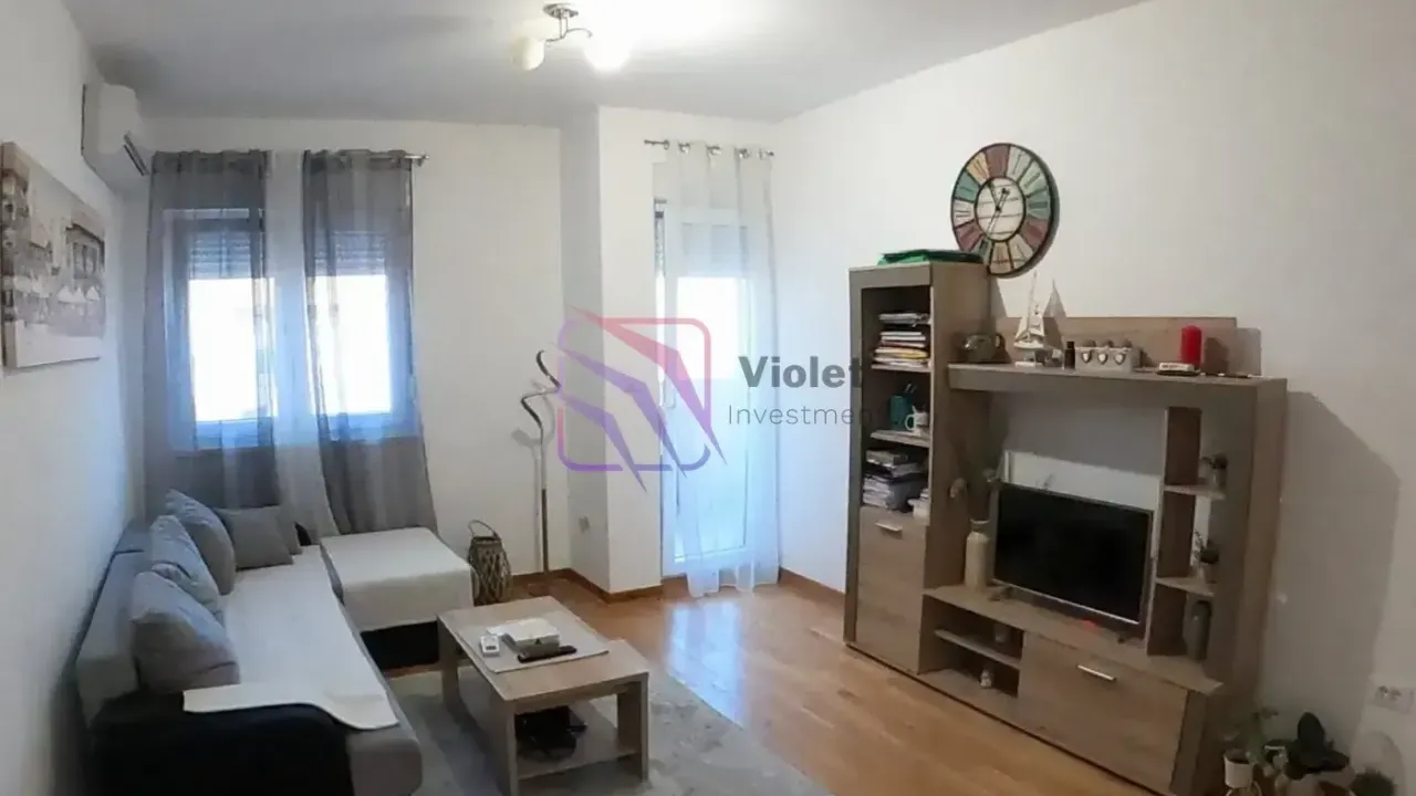 Rent, one bedroom apartment, 43m², City Kej, Podgorica
