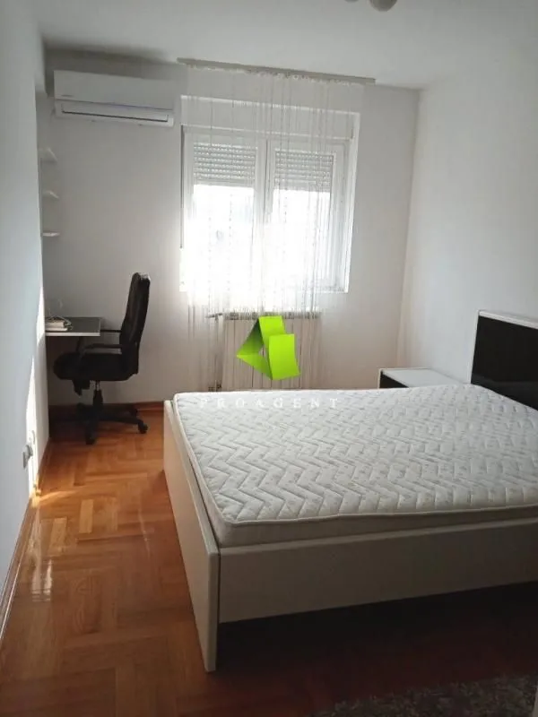 Rent, one bedroom apartment, 53m², Medijana, Niš