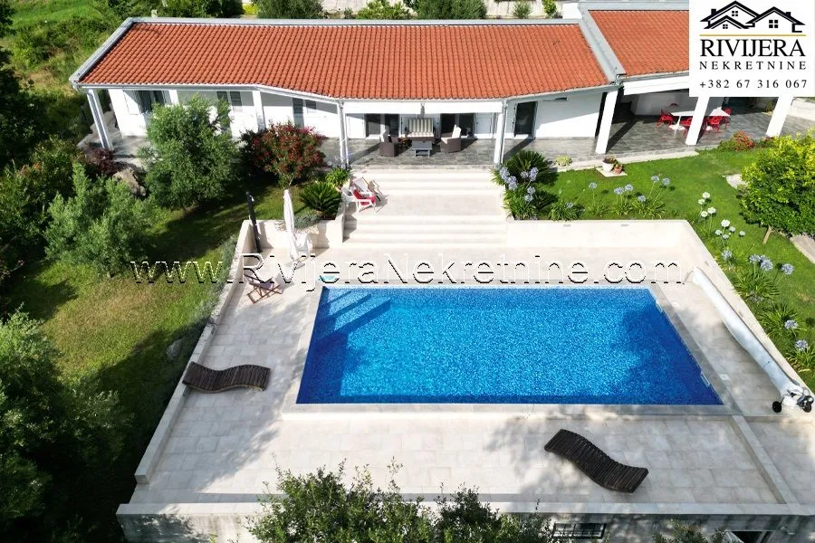 Prodaja, kuća, 252m², Kavač, Kotor