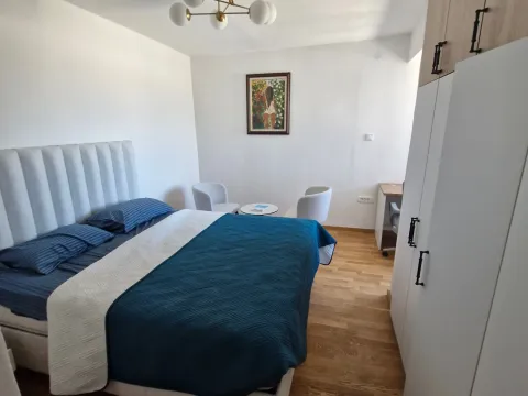 Prodaja, dvosoban stan, 80m², Centar, Nikšić - image 11