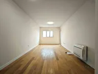 Izdavanje, poslovni prostor, 70m², Central Point, Podgorica - image 3