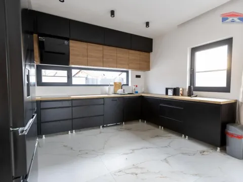 Prodaja, kuća, 122m², Veternik, Novi Sad Sve Podlokacije - image 5