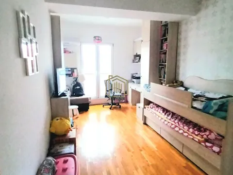 Izdavanje, dvosoban stan, 74m², Pobrežje, Podgorica - image 9