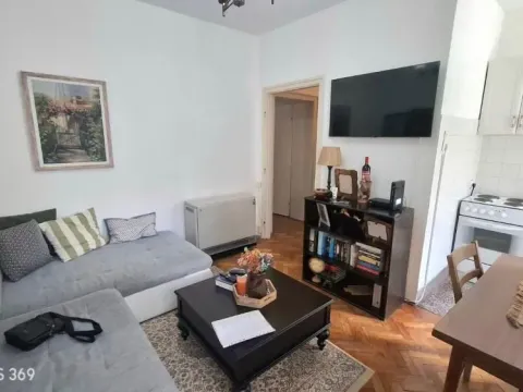 Prodaja, dvosoban stan, 49m², Zemun Gornji Grad, Zemun Sve Podlokacije - image 3