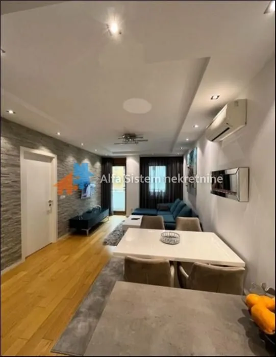 Rent, two bedroom apartment, 52m², Novi Beograd Blok 67, Novi Beograd Sve Podlokacije