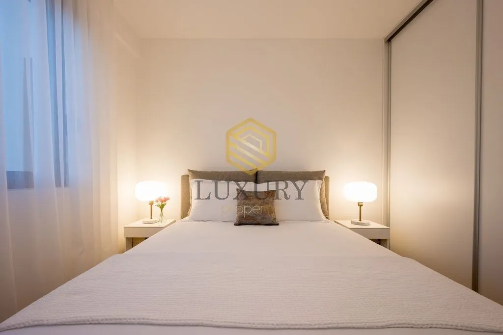 Prodaja, dvosoban stan, 63m², Pod Kuk, Tivat