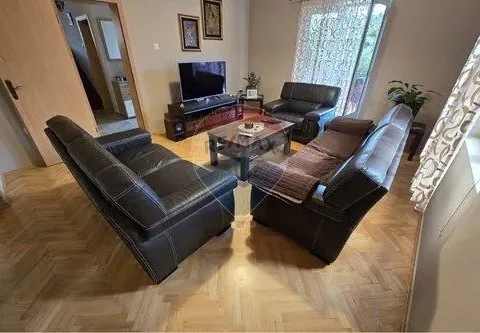 Izdavanje, kuća, 242m², Zagorič, Podgorica - image 2