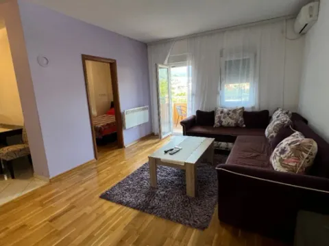 Rent, one bedroom apartment, 50m², Ilino, Bar - image 9