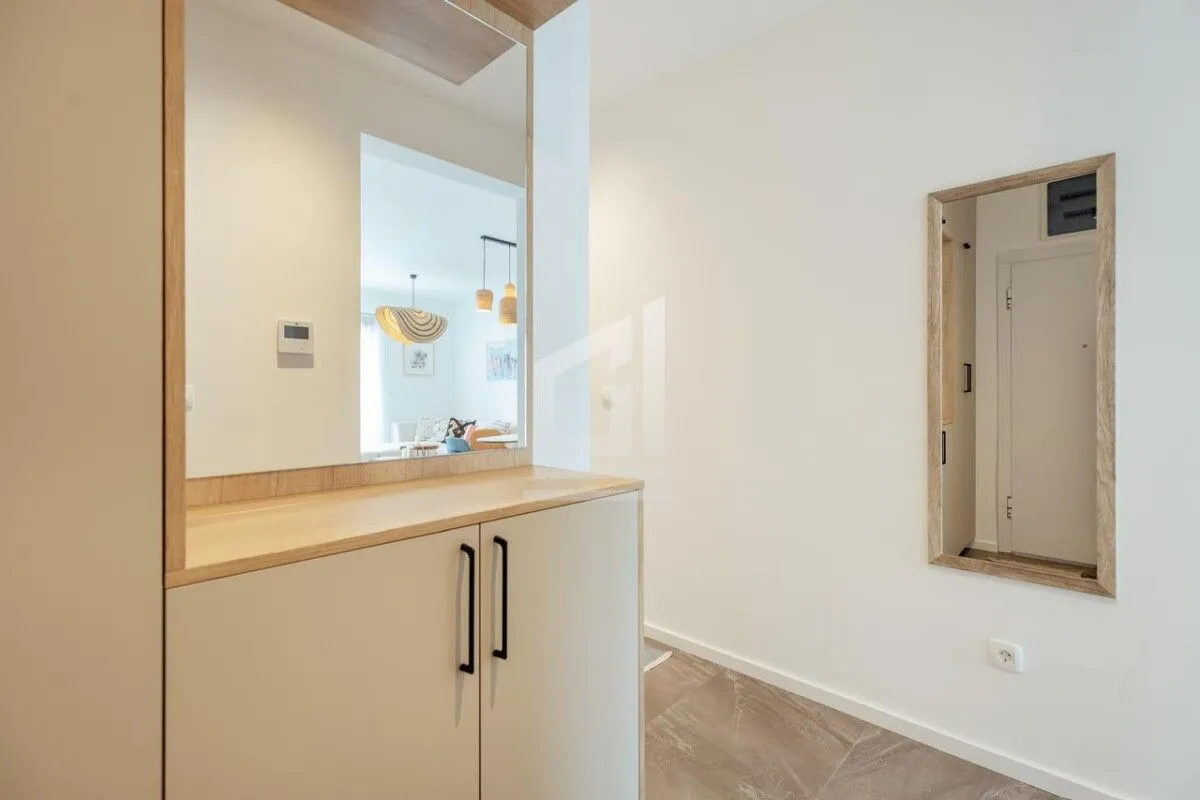 Prodaja, dvosoban stan, 72m², Donja Lastva, Tivat