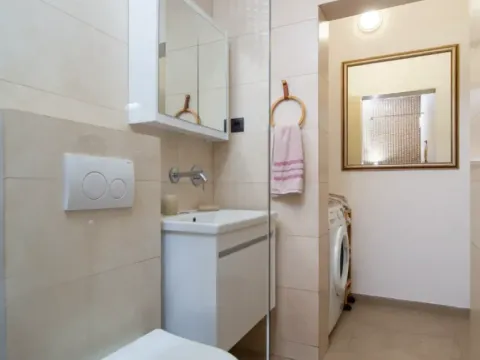 Prodaja, dvosoban stan, 112m², Babilonija, Budva - image 8