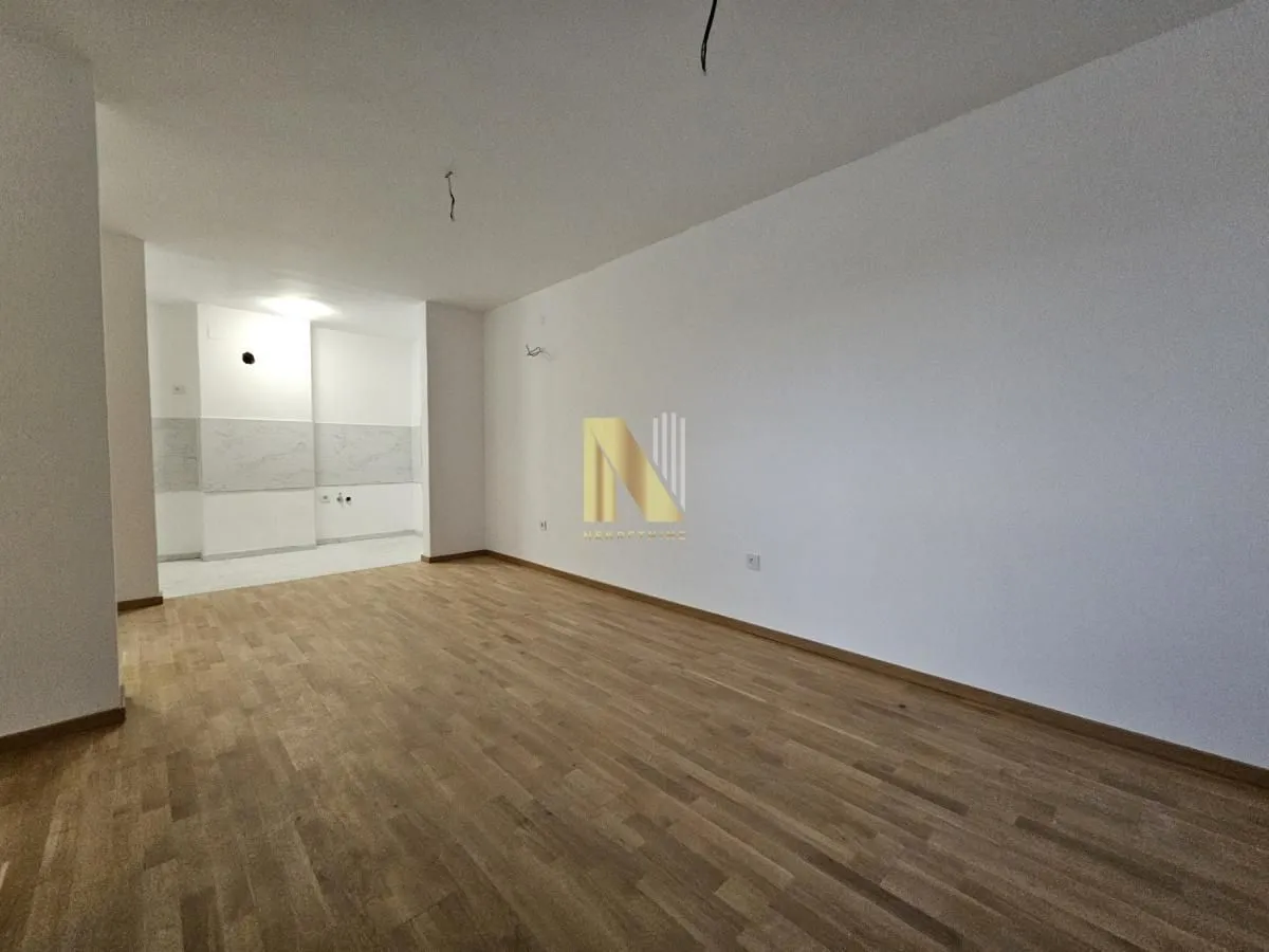 Sale, four bedroom apartment, 87m², Bulevar patrijarha Pavla, Novi Sad Sve Podlokacije