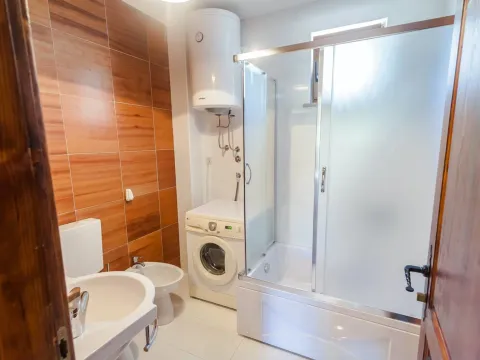 Sale, house, 435m², Šušanj, Bar - image 6