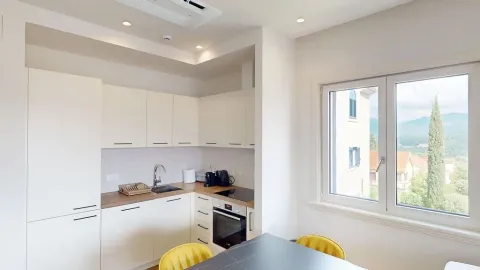 Prodaja, dvosoban stan, 61m², Tivat, Crna Gora - image 4