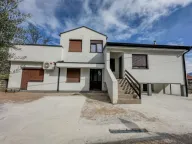 Sale, house, 343m², Obala Morače, Podgorica - image 10