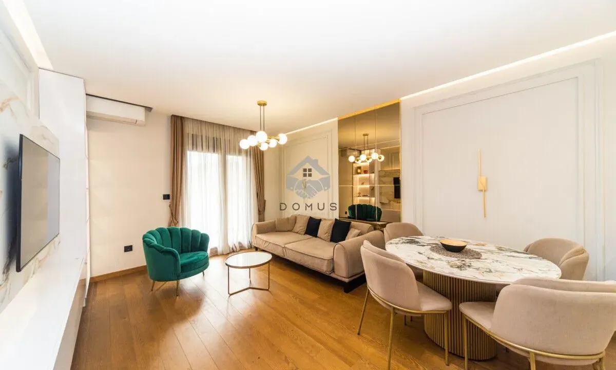 Izdavanje, dvosoban stan, 75m², Ljubović, Podgorica