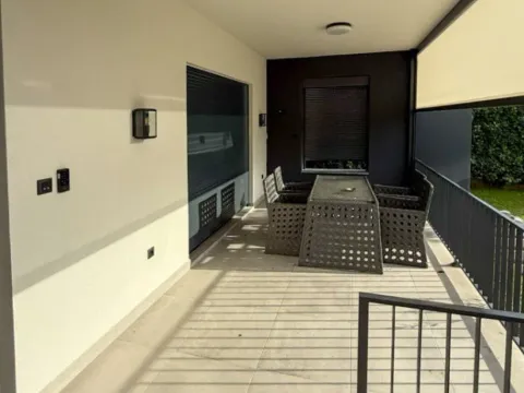 Izdavanje, kuća, 220m², Zagorič, Podgorica - image 2