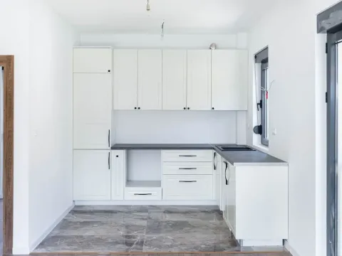 Prodaja, trosoban stan, 82m², Tivat, Crna Gora - image 23