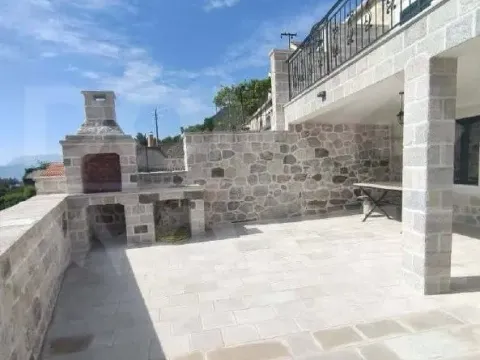 Rent, house, 80m², Tivat, Crna Gora - image 5