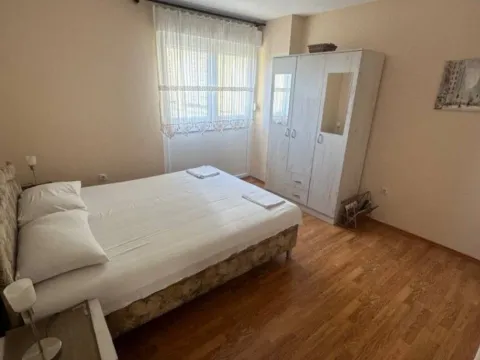 Sale, one bedroom apartment, 42m², Petrovac, Budva - image 5