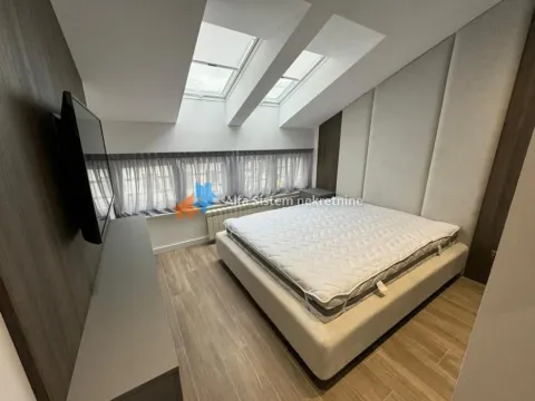 Rent, three bedroom apartment, 100m², Savski Venac, Beograd - image 11