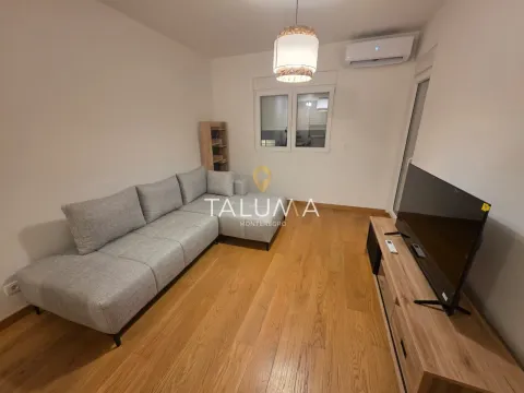 Rent, one bedroom apartment, 48m², City Kvart, Podgorica - image 7