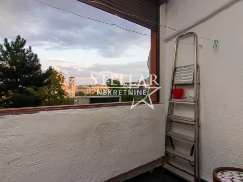 Rent, one bedroom apartment, 42m², Blok 5, Podgorica - image 10